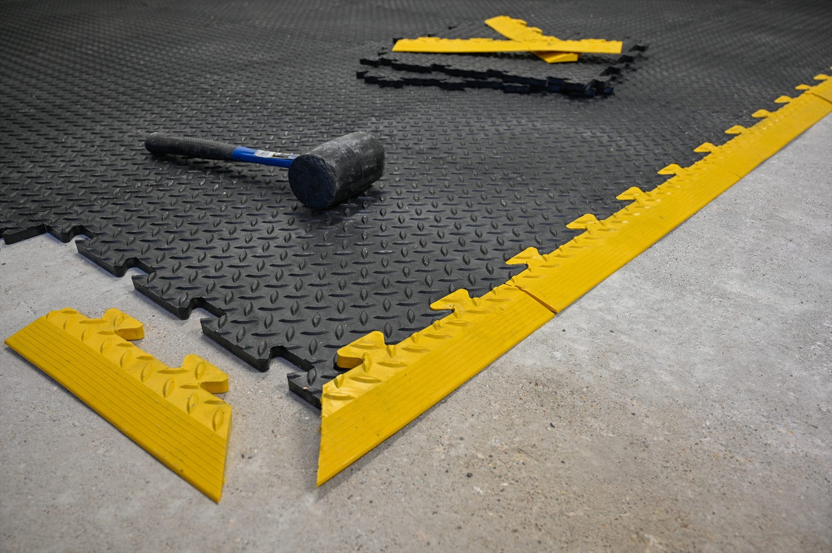 Tuff-Tile Diamond Mat Edge